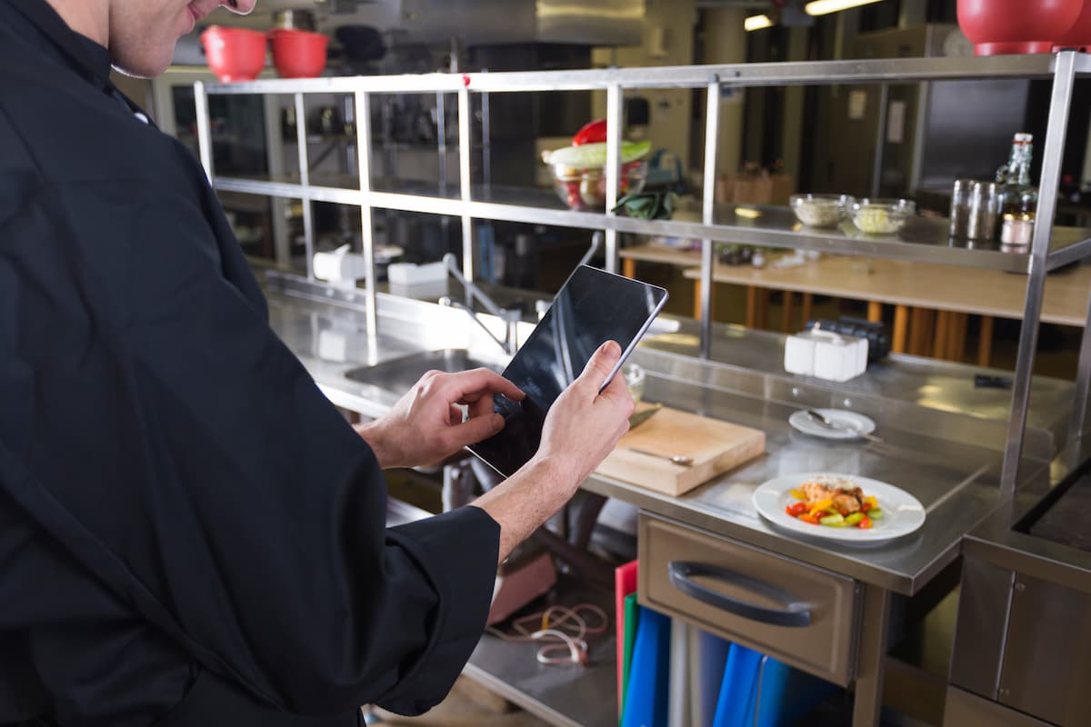 The Benefits of a Central Production Kitchen for Multi-Location Restaurants